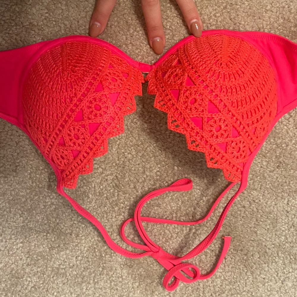 Push up swim top